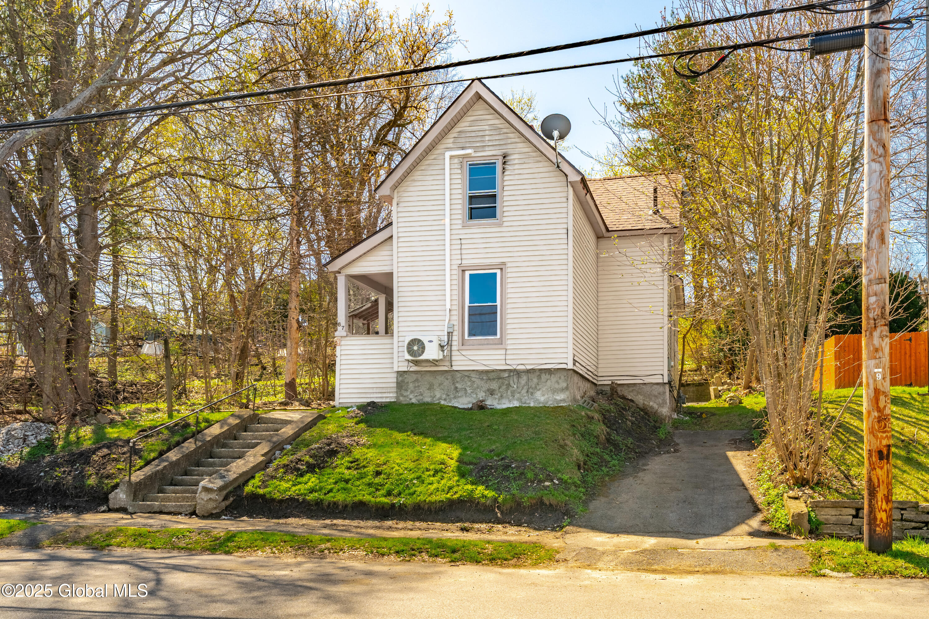 67 3rd Street, Gloversville, New York image 3