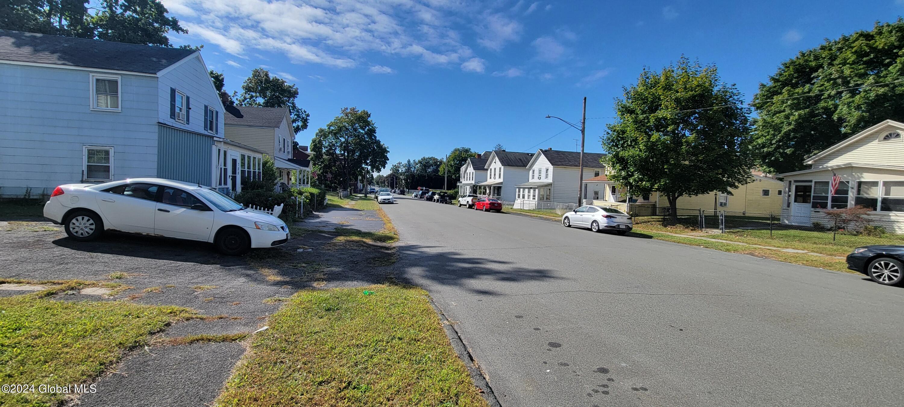 786 4th Avenue, Troy, New York image 5