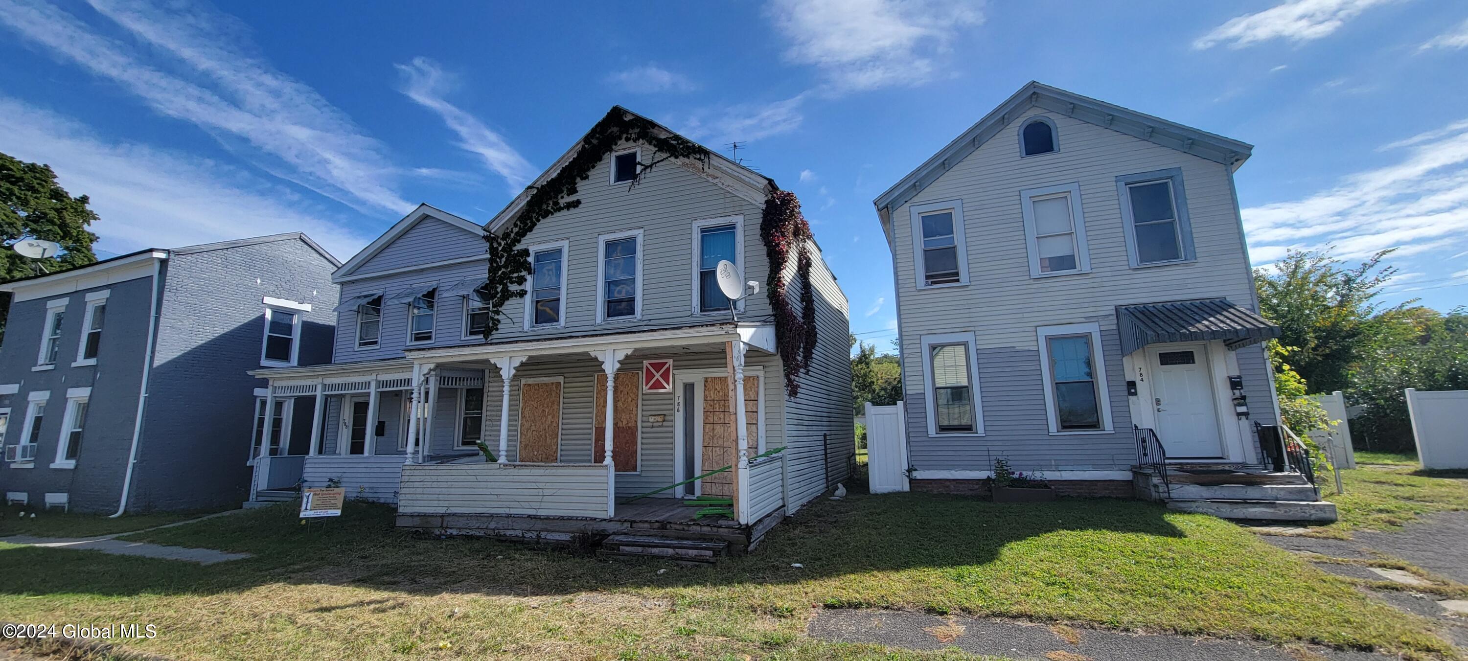 786 4th Avenue, Troy, New York image 1