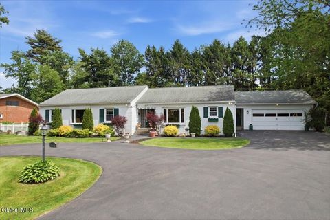 Homes For Sale - 917 Londonderry Court<br/> Schenectady County, Schenectady, NY 12309