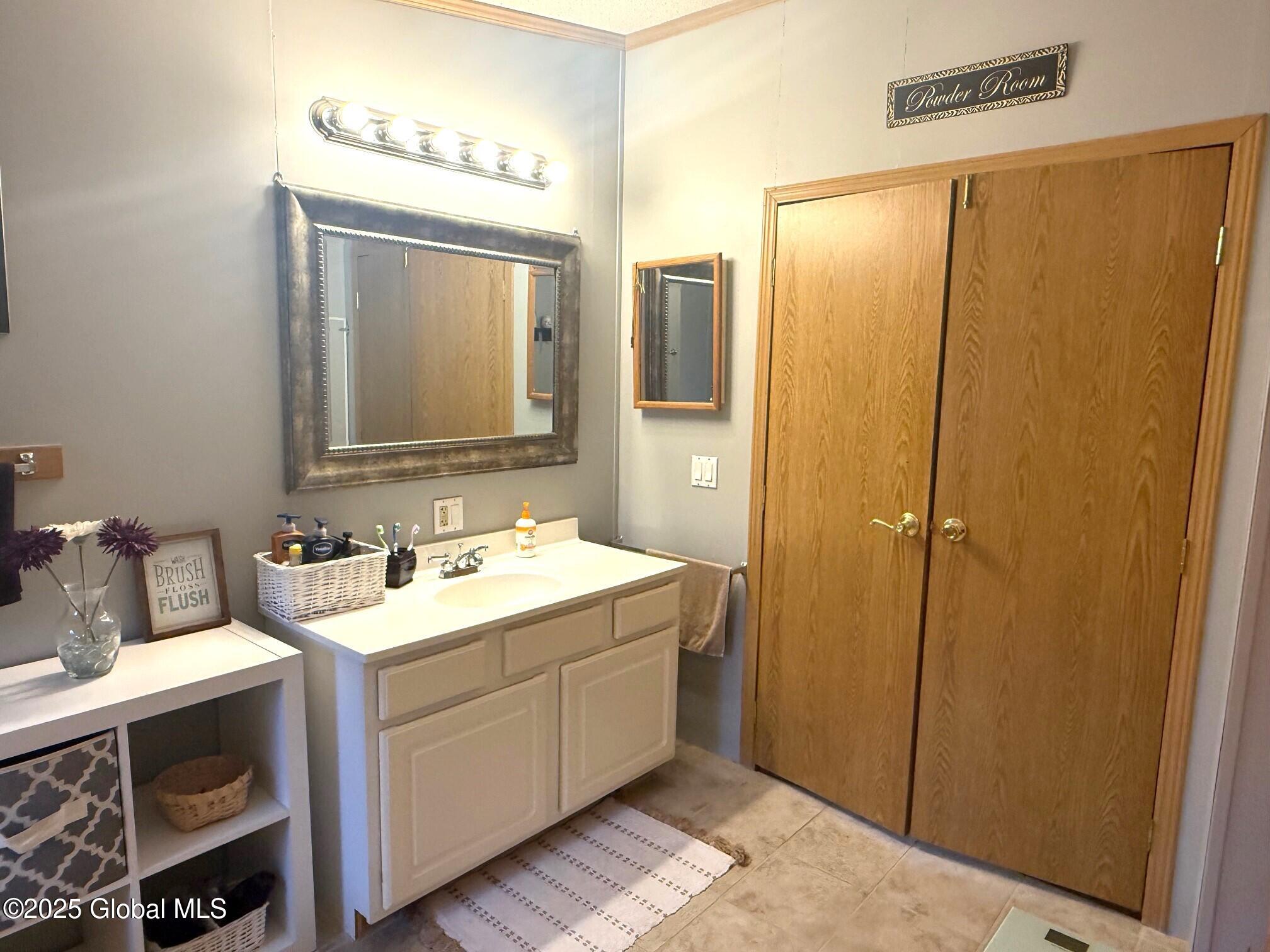 19 Brundige Road, Valley Falls, New York image 27