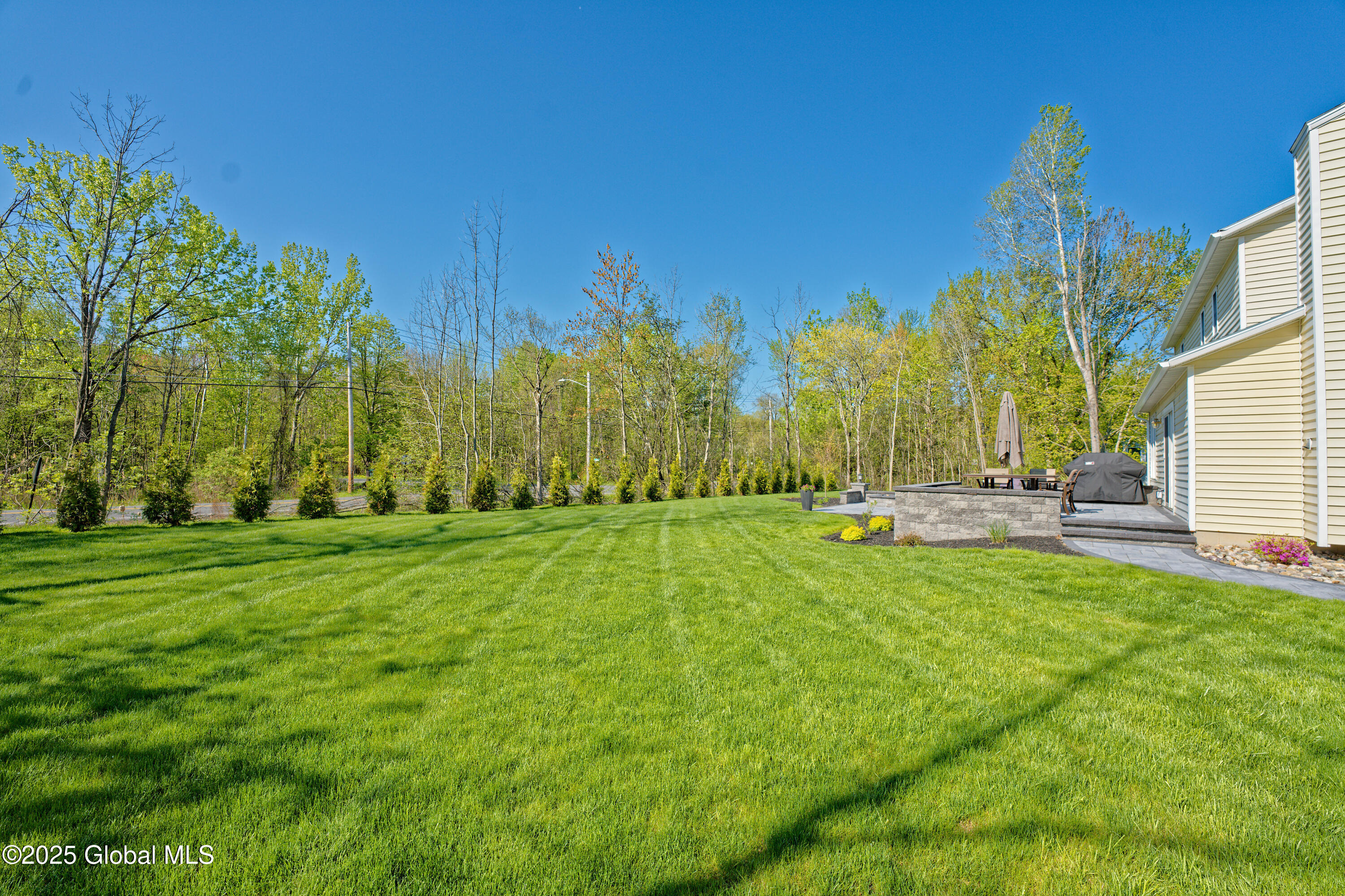 2 Queensbury Court, Clifton Park, New York image 39