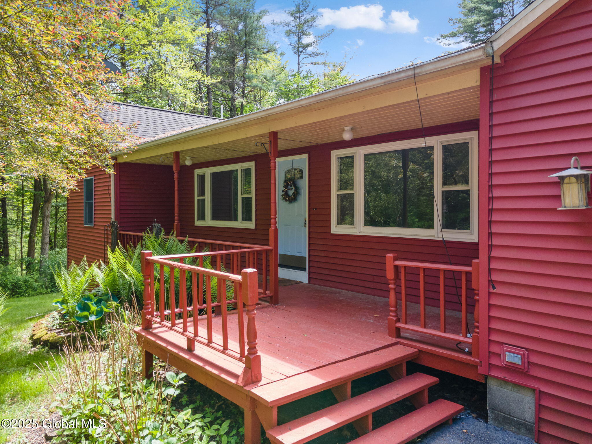 213 Paisley Road, Ballston Spa, New York image 4