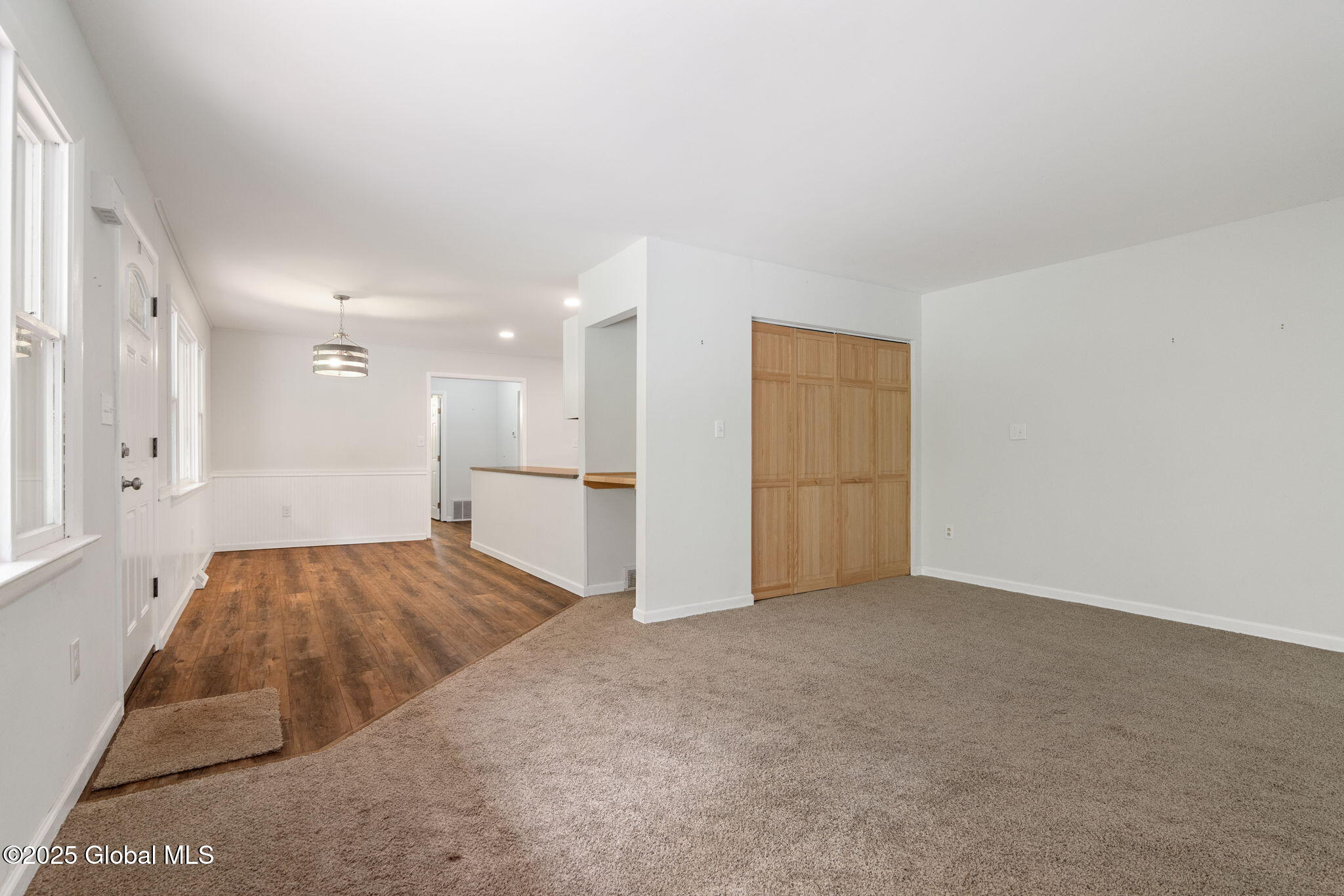 213 Paisley Road, Ballston Spa, New York image 8