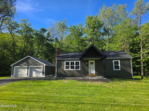 Homes For Sale - 1196 State Route 143<br/> Albany County, Coeymans Hollow, NY 12046