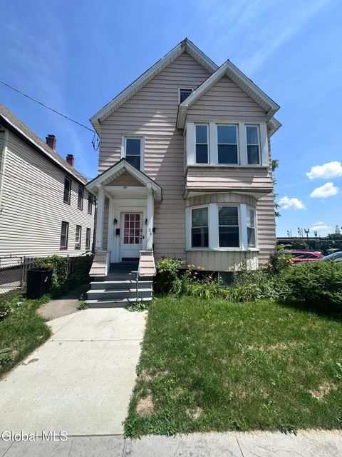 Photo of 6 N College Street, Schenectady, NY 12305 (MLS # 202622691)
