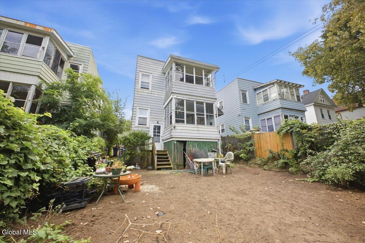 32 Colby Street