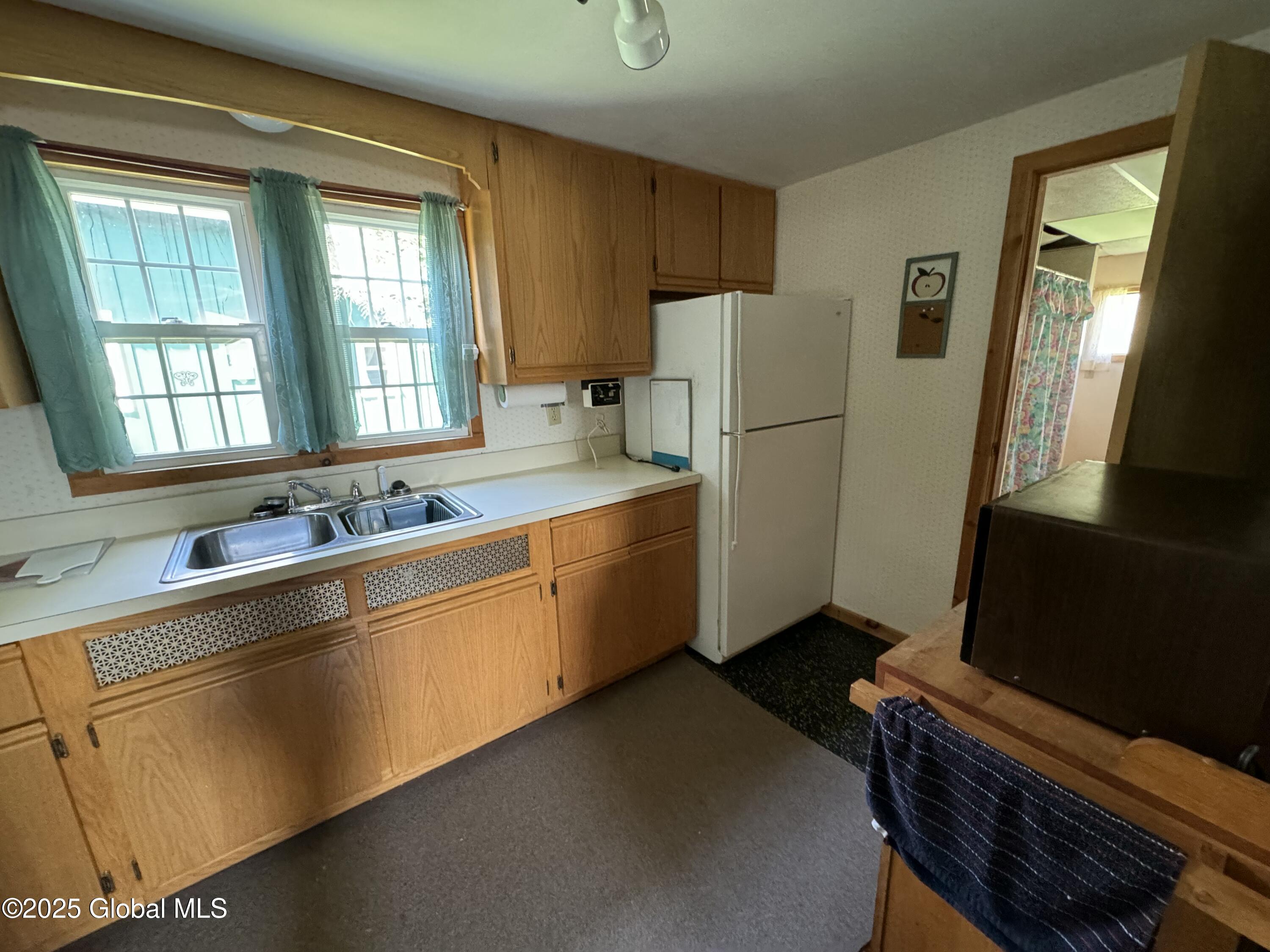 113 Forest Avenue, Caroga Lake, New York image 24