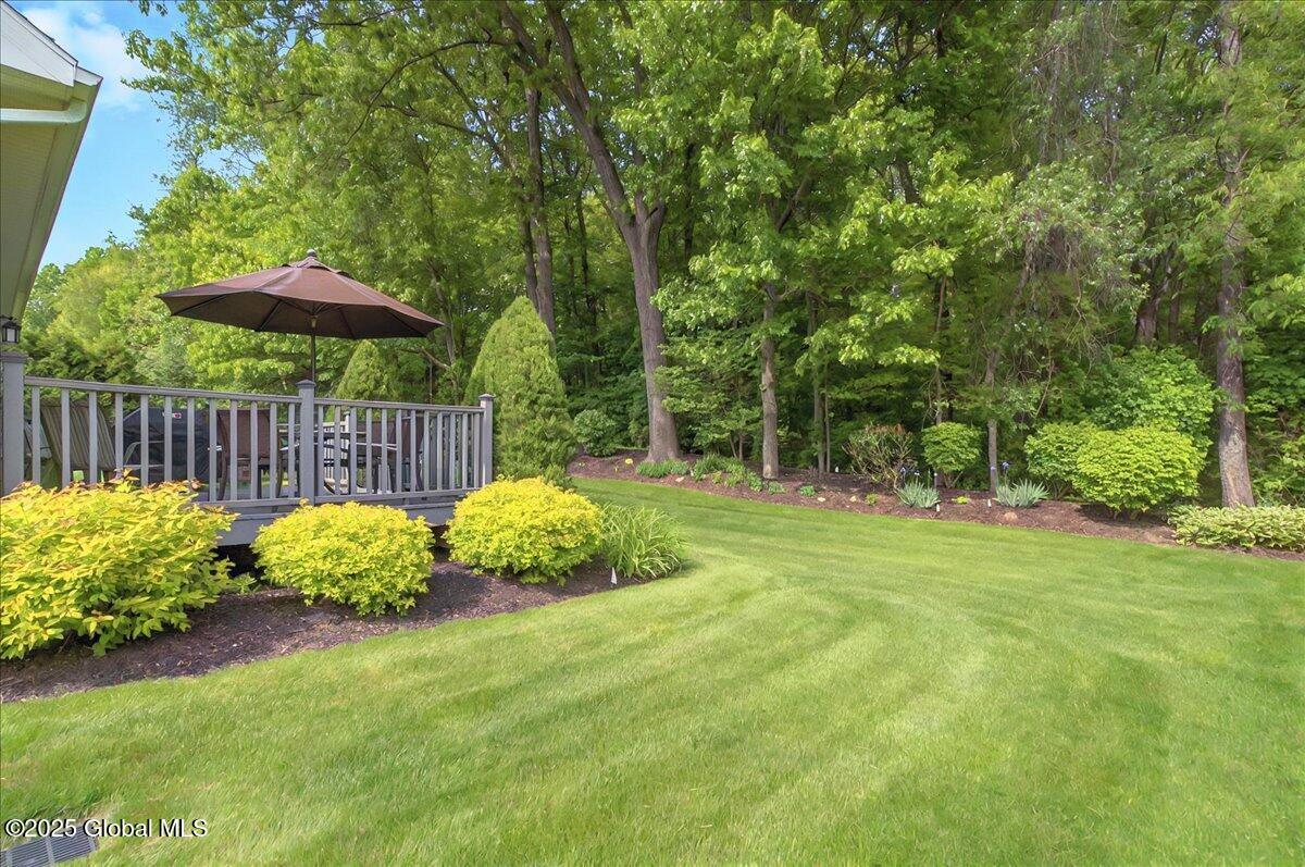 7 Brighton Drive, Clifton Park, New York image 14