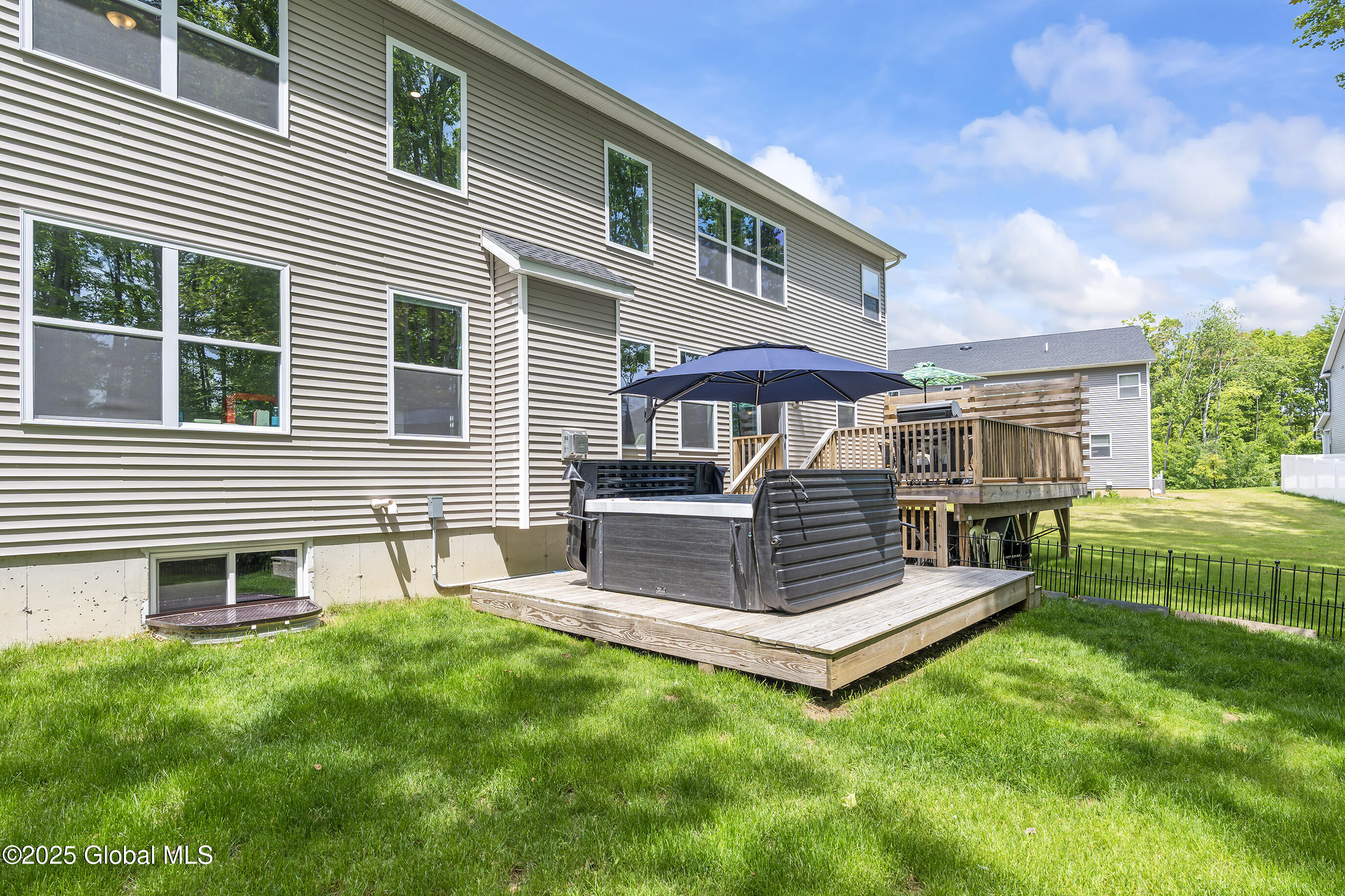 3 Appleton Street, Ballston Lake, New York image 4