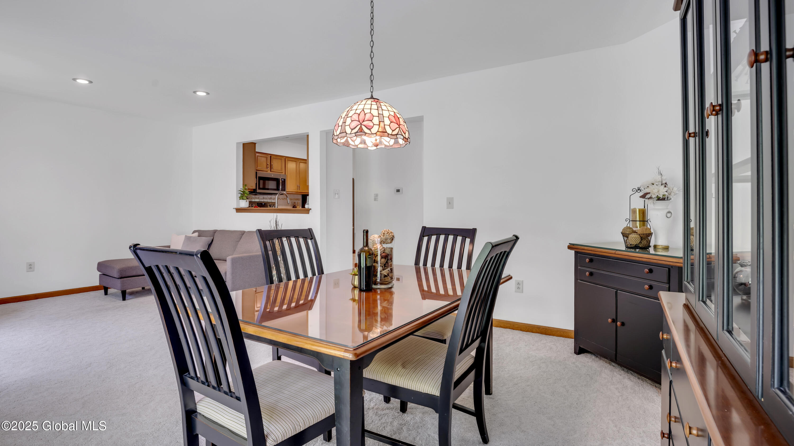 17 Kensington Place, Albany, New York image 24