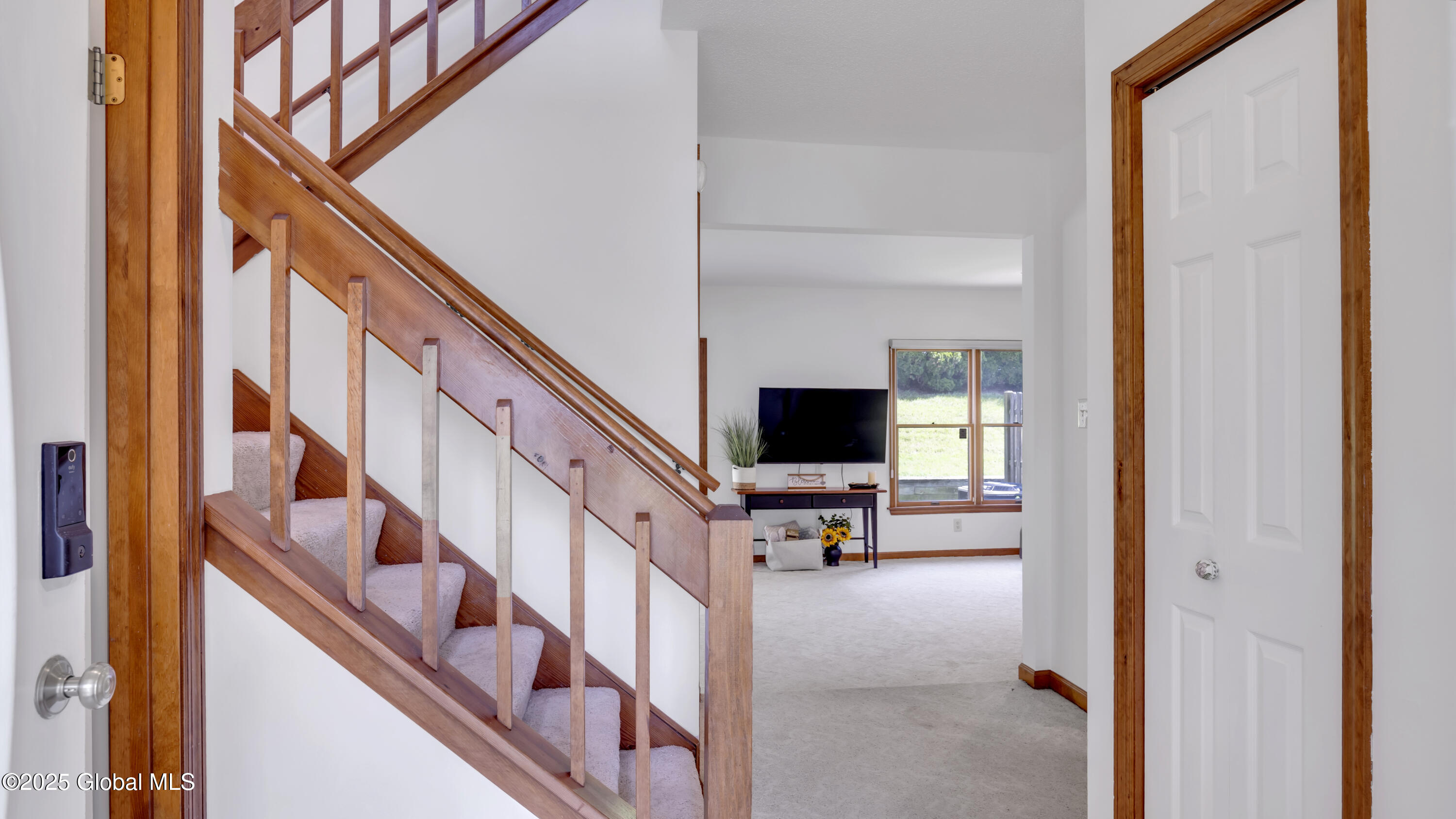17 Kensington Place, Albany, New York image 14