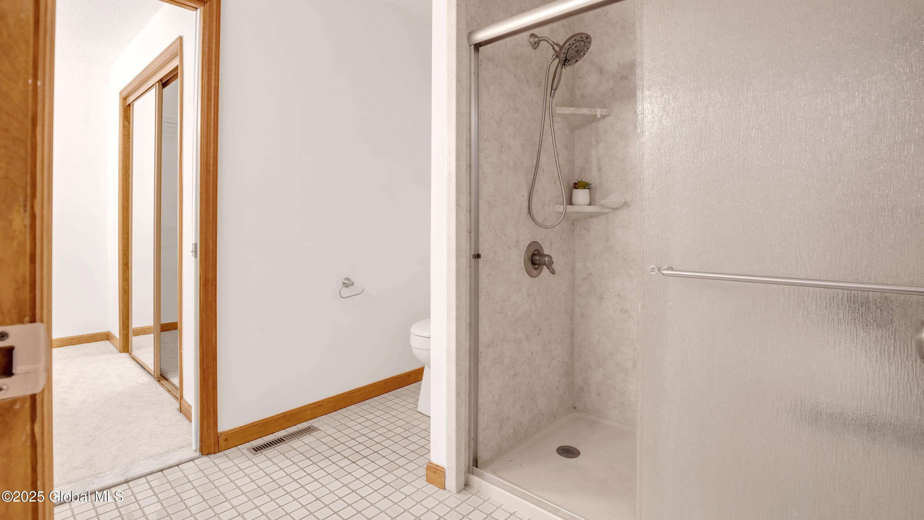17 Kensington Place, Albany, New York image 36
