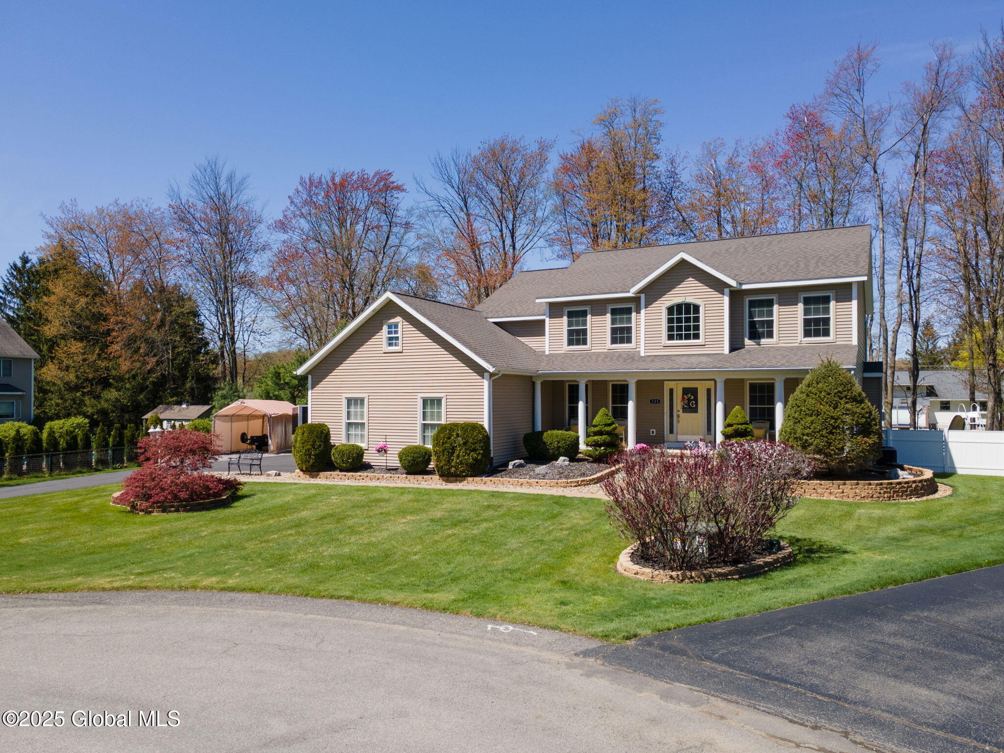 121 Day Spring Court, Schenectady, New York image 4