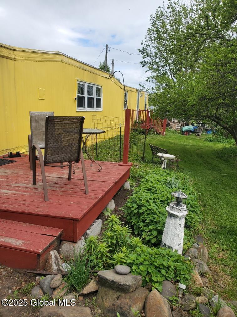 111 Mazur Road, Amsterdam, New York image 2