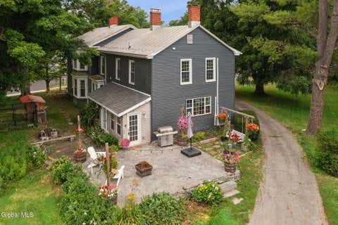 Photo of 352 Main Street, Schoharie, NY 12157 (MLS # 202622147)