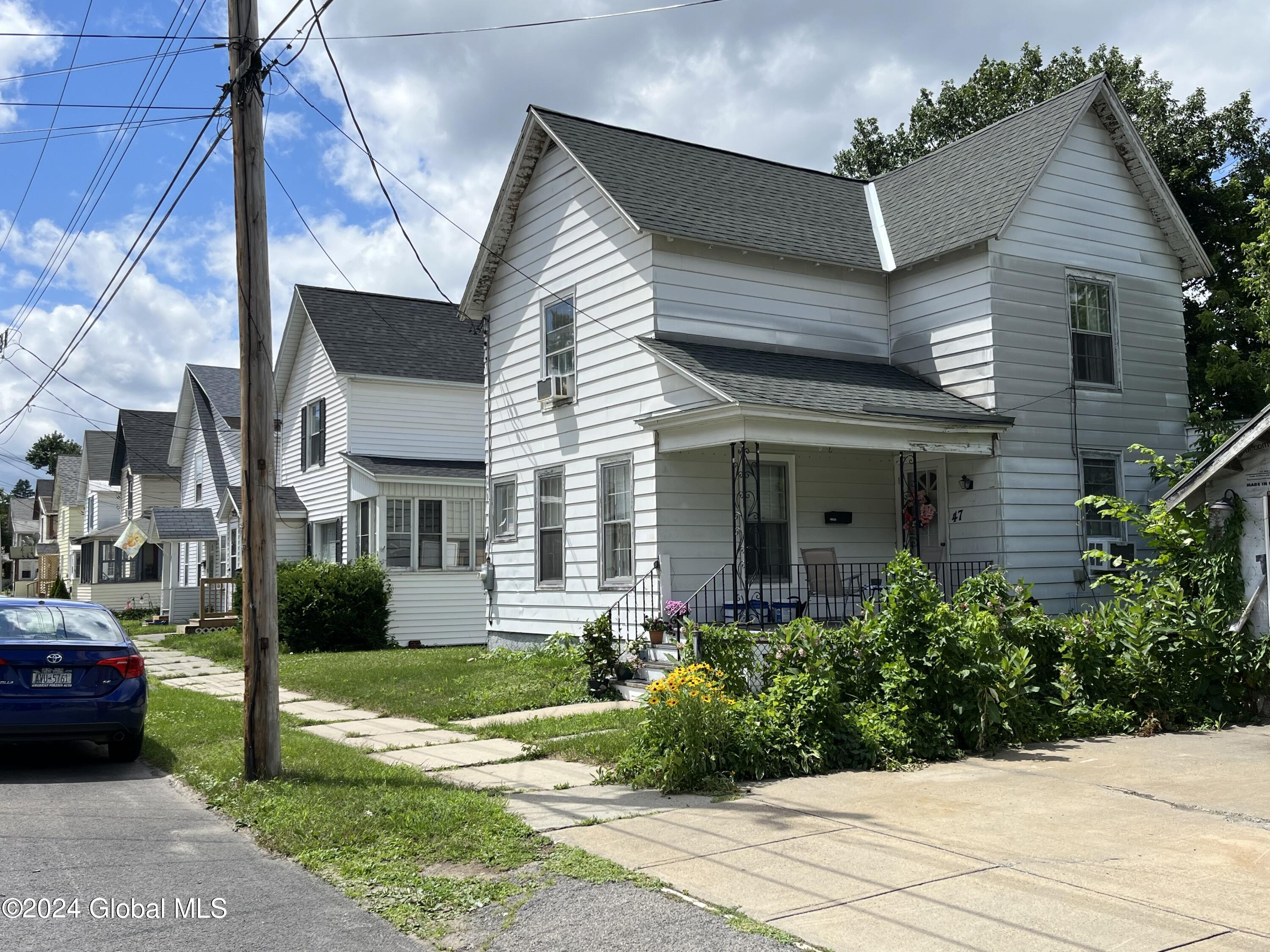 View Gloversville, NY 12078 house