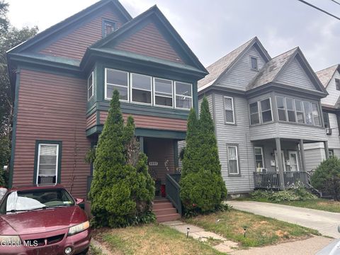 Photo of 2328 Turner Avenue, Schenectady, NY 12306 (MLS # 202525330)