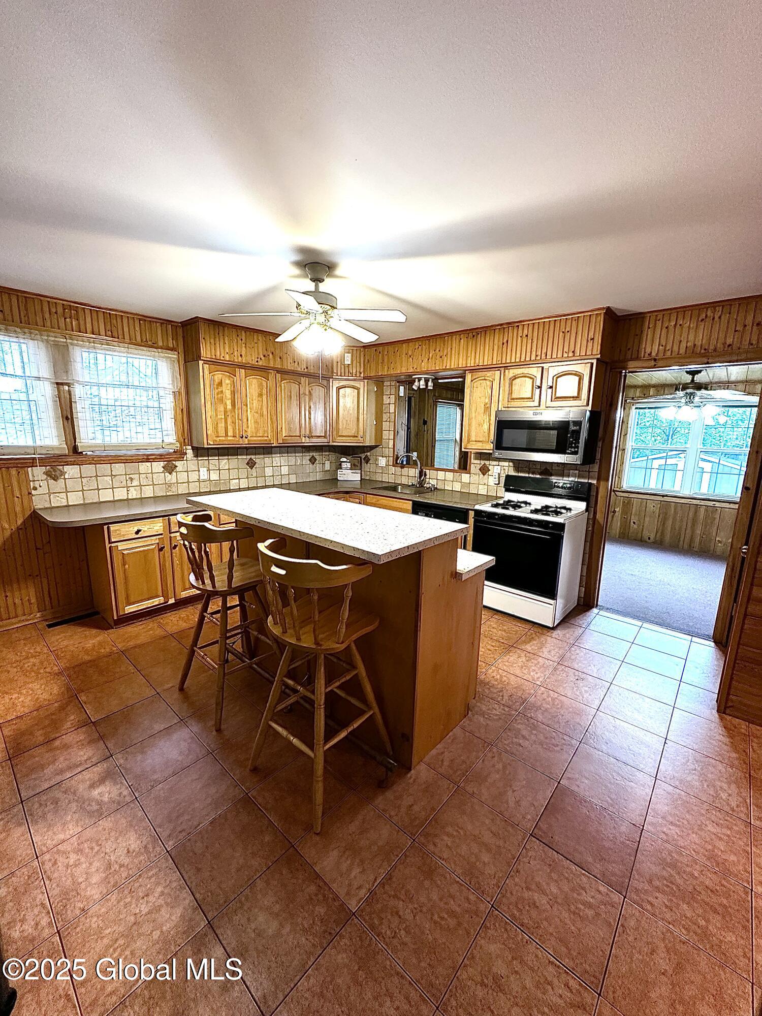 2618 Stanton Street, Schenectady, New York image 12