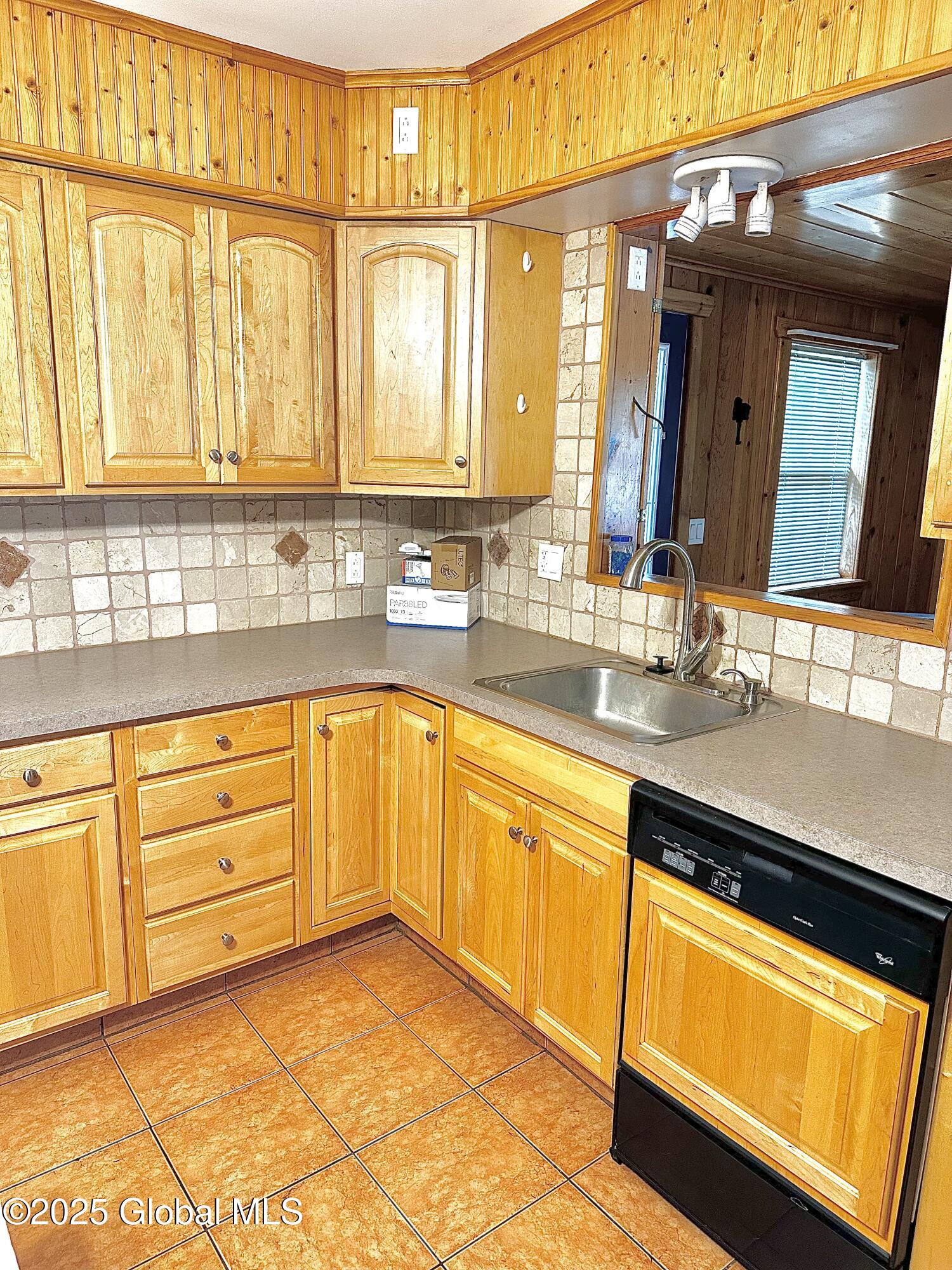 2618 Stanton Street, Schenectady, New York image 15