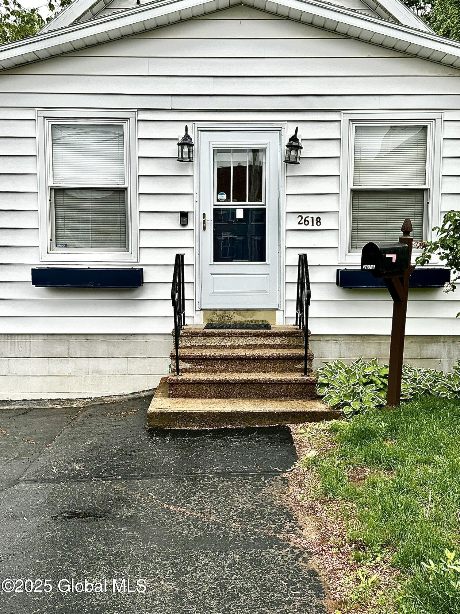 2618 Stanton Street, Schenectady, New York image 37
