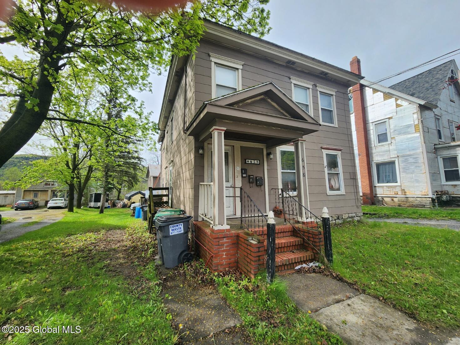 Listing image 2