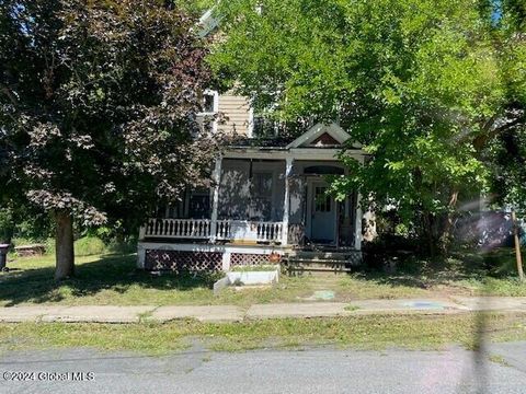 Homes For Sale - 16 Wheeler Avenue<br/> Washington County, Whitehall, NY 12887