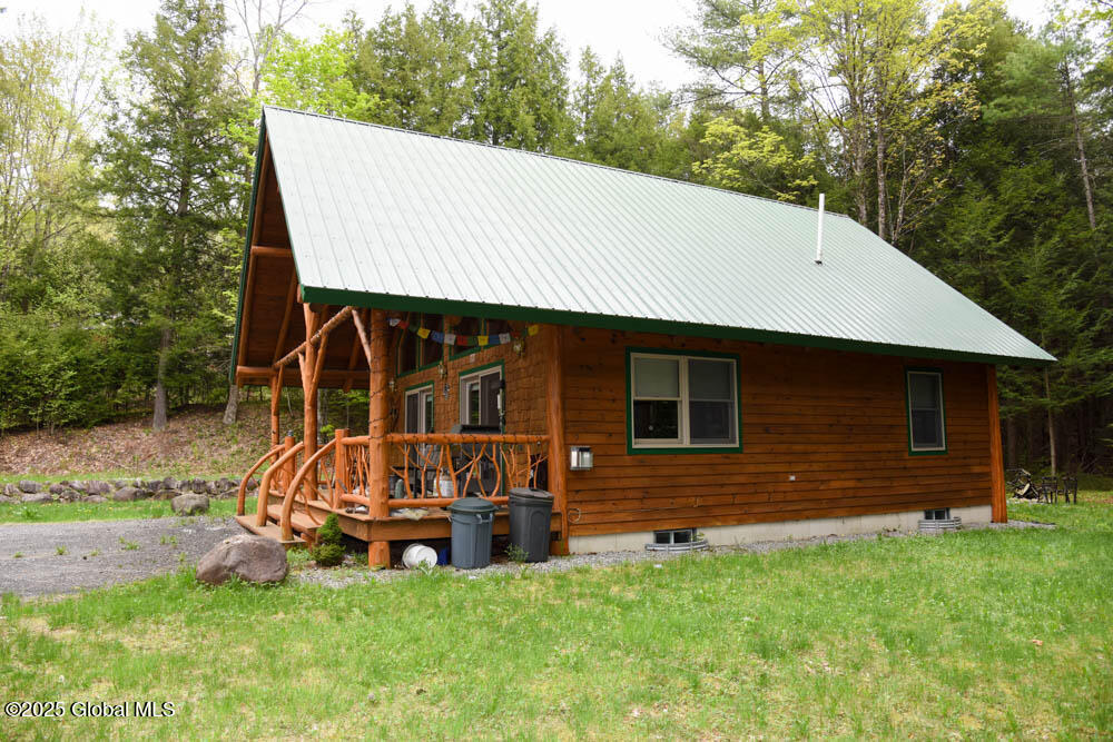 13 Dewey Road, Pottersville, New York image 8