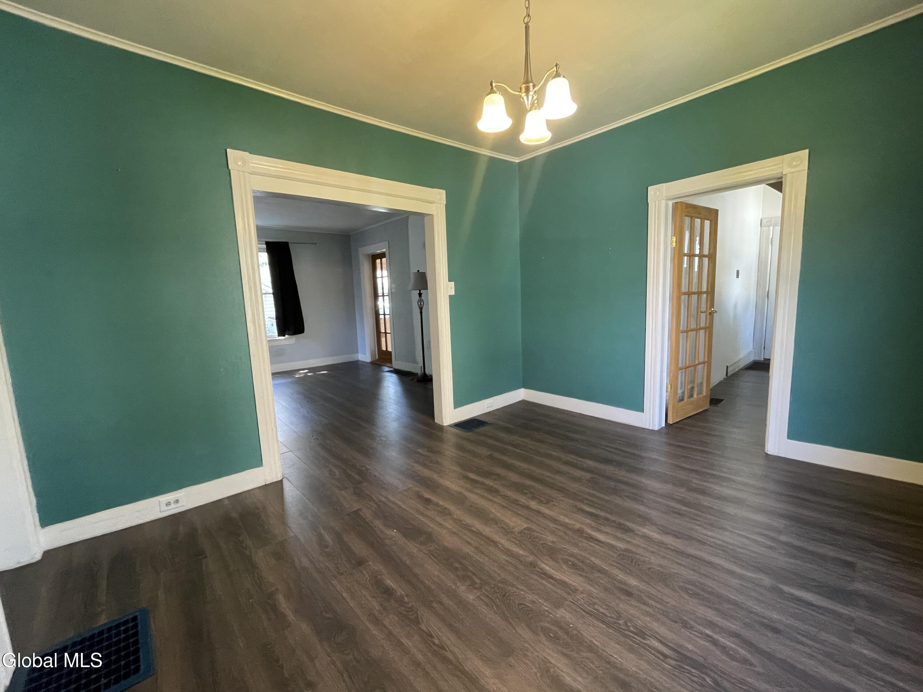 9 Kenworthy Avenue