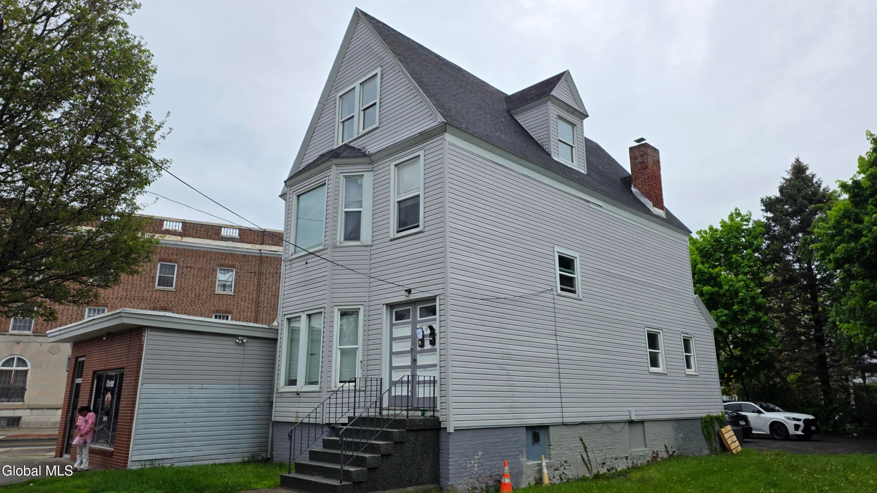 404 Delaware Avenue