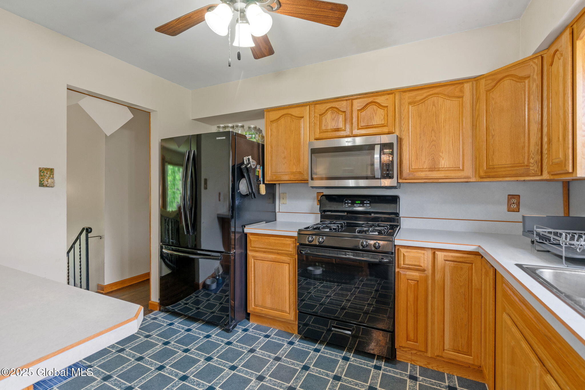 5 Fairlawn Drive, Selkirk, New York image 13