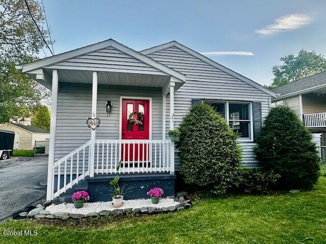 11 E Tremont Street