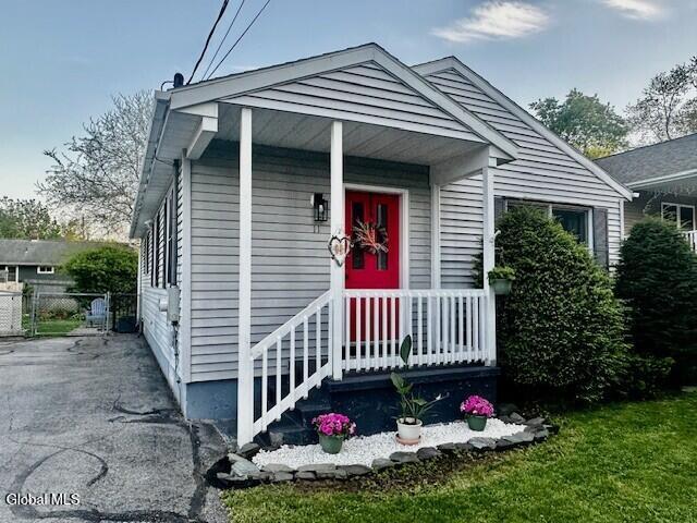 11 E Tremont Street