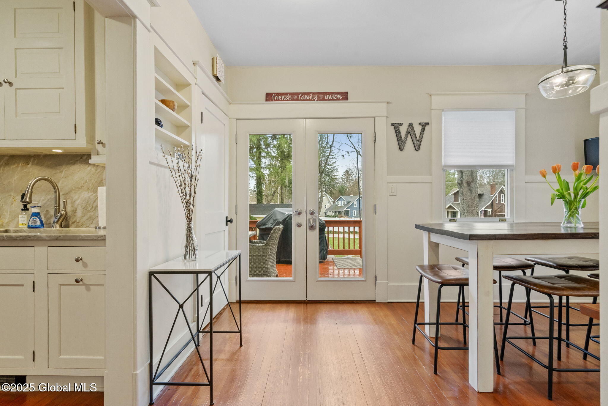 82 Adams Place, Delmar, New York image 16