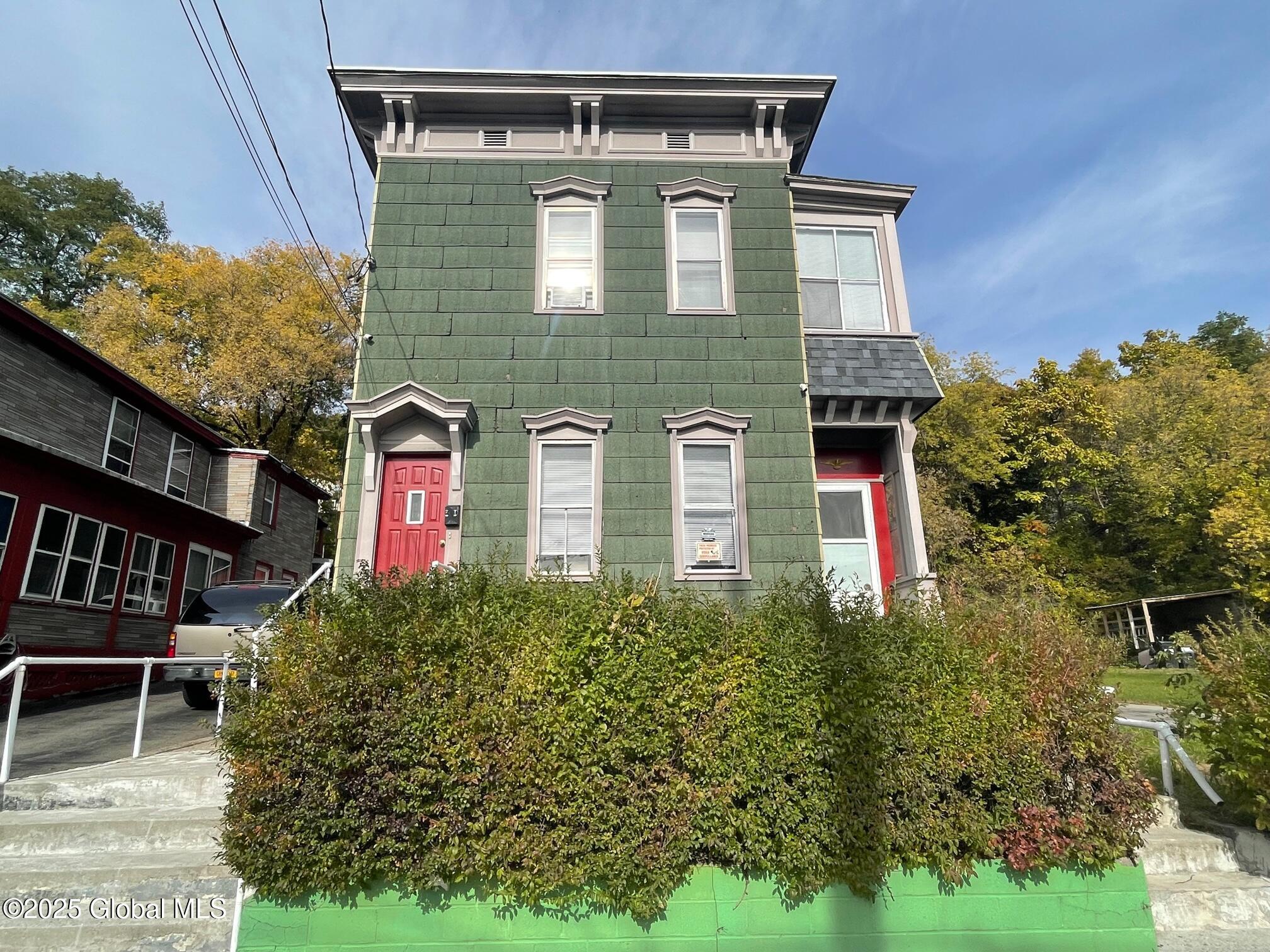 Listing image 6