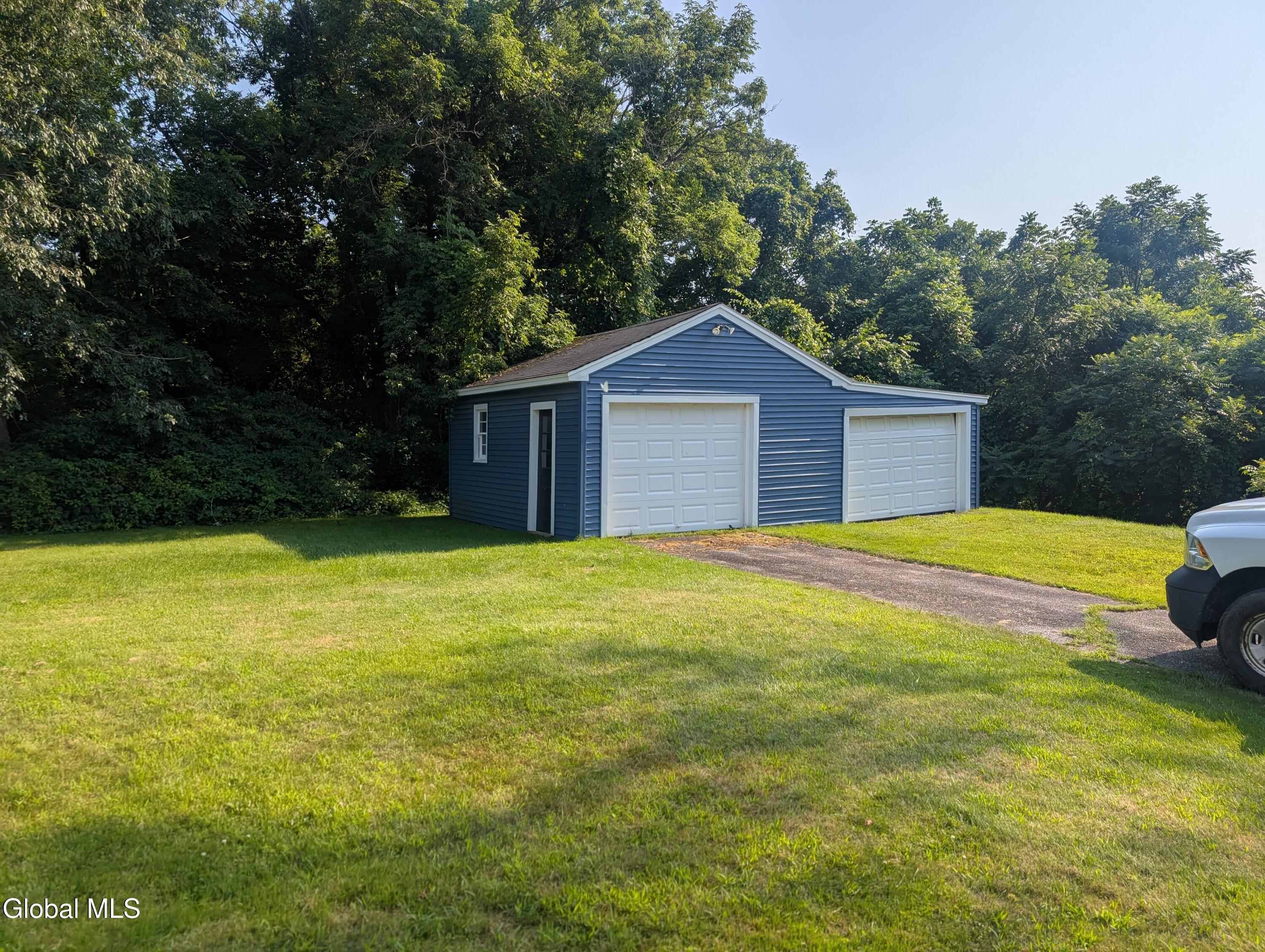20 Carey Avenue