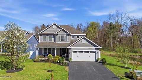 Photo of 19 Woodlake Drive, Saratoga Springs, NY 12866 (MLS # 202616102)