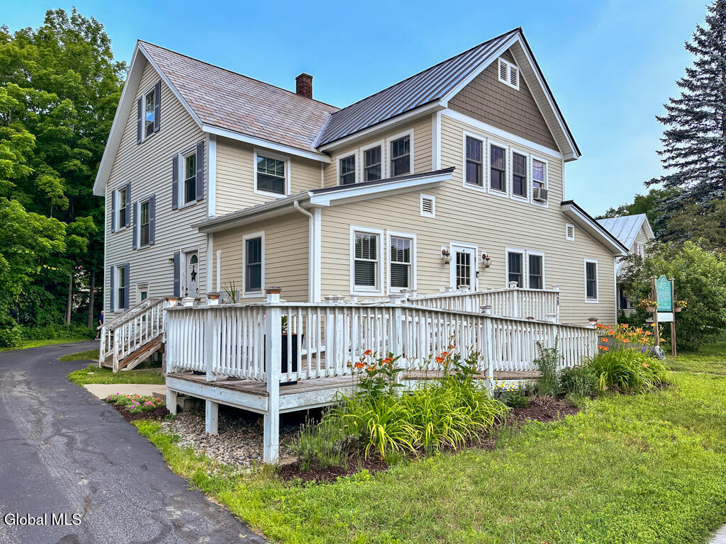 28 Hudson Street