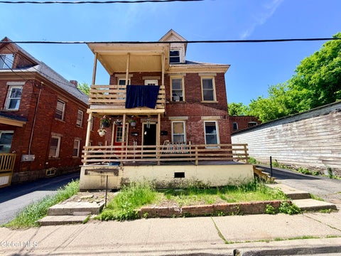 Multifamily For Sale - 31 Elk Street<br/> Montgomery County, Amsterdam, NY 12010