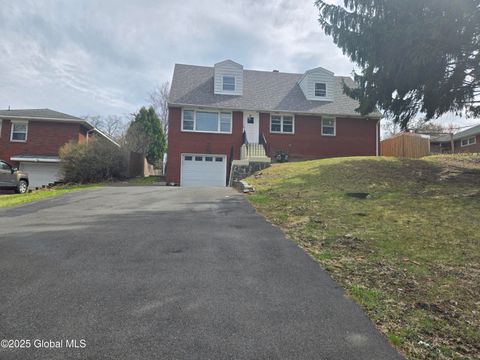 Photo of 86 Hackett Blvd Boulevard #2, Albany, NY 12209 (MLS # 202614690)