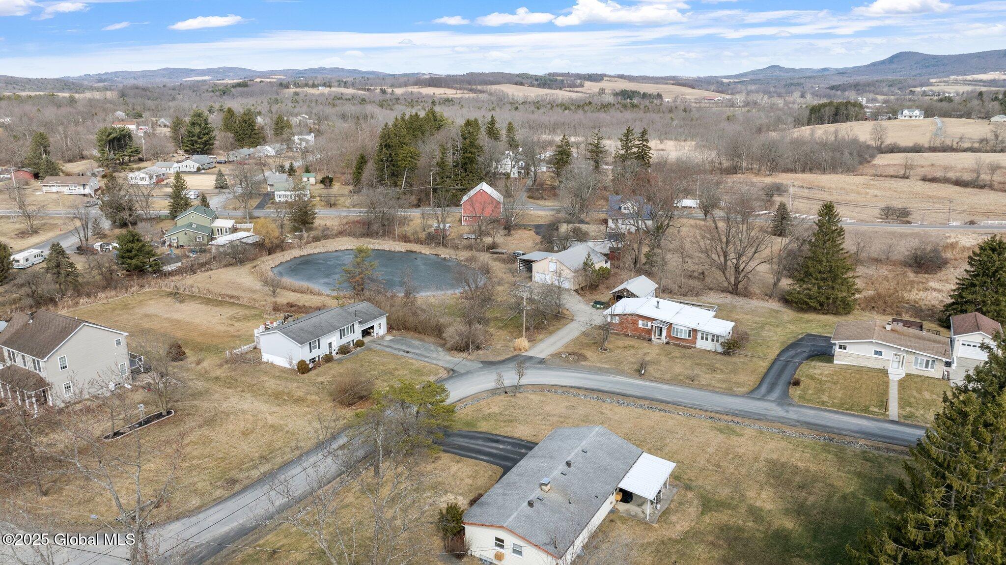 29 Abbott Drive, Poestenkill, New York image 33
