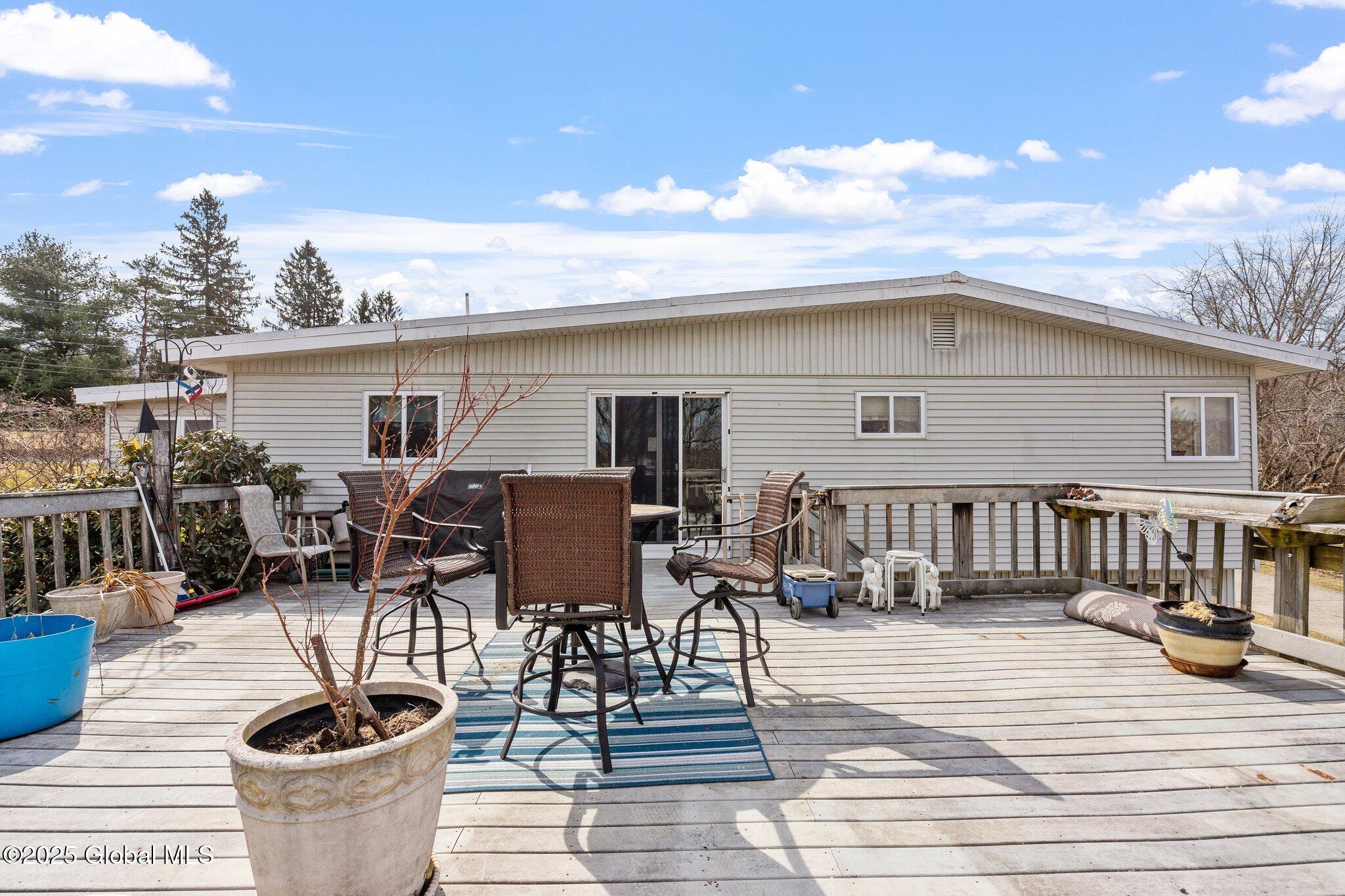 29 Abbott Drive, Poestenkill, New York image 42
