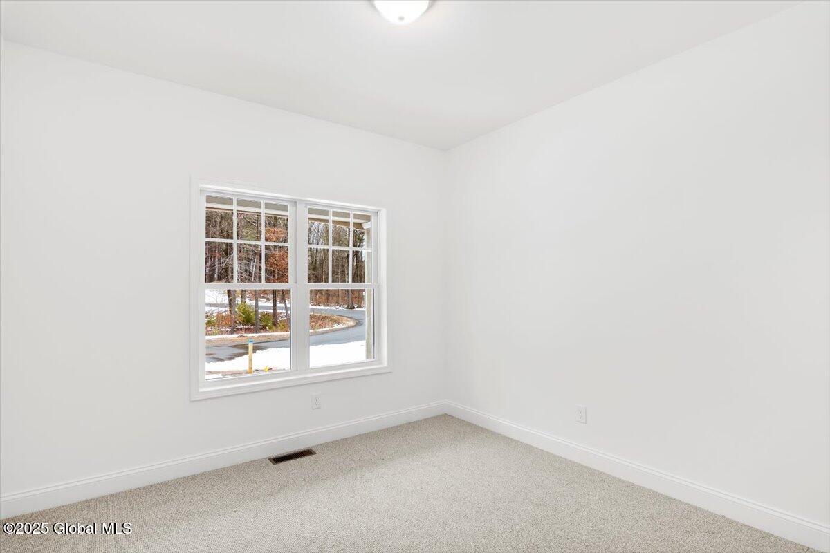 36 Wellington Court, Clifton Park, New York image 12