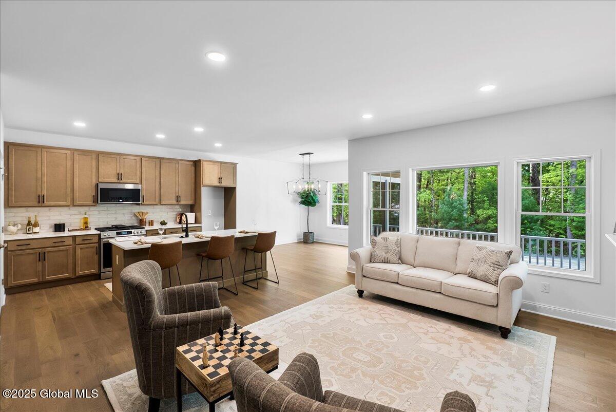 36 Wellington Court, Clifton Park, New York image 3
