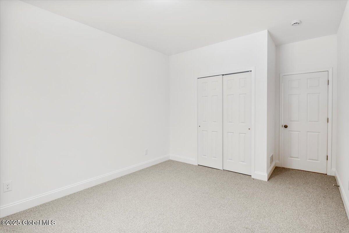 36 Wellington Court, Clifton Park, New York image 13