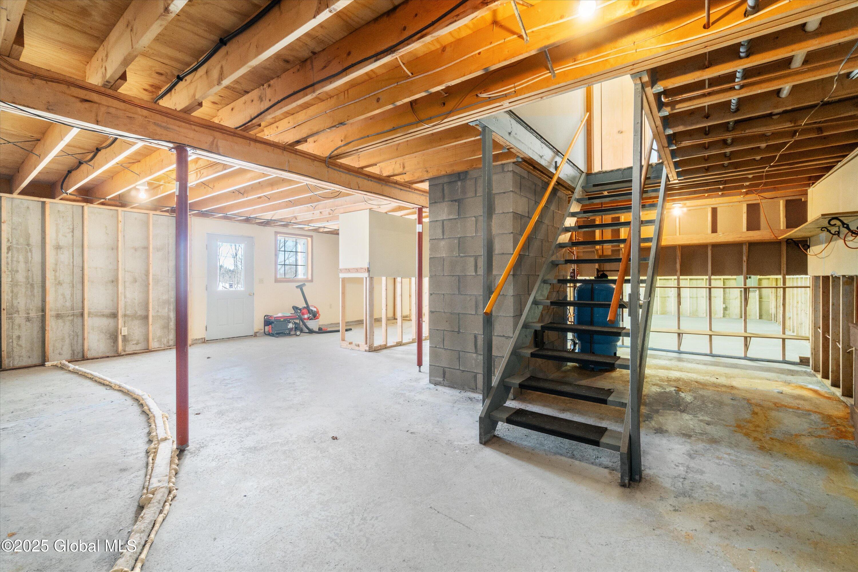 25 Raven Way, Cossayuna, New York image 32