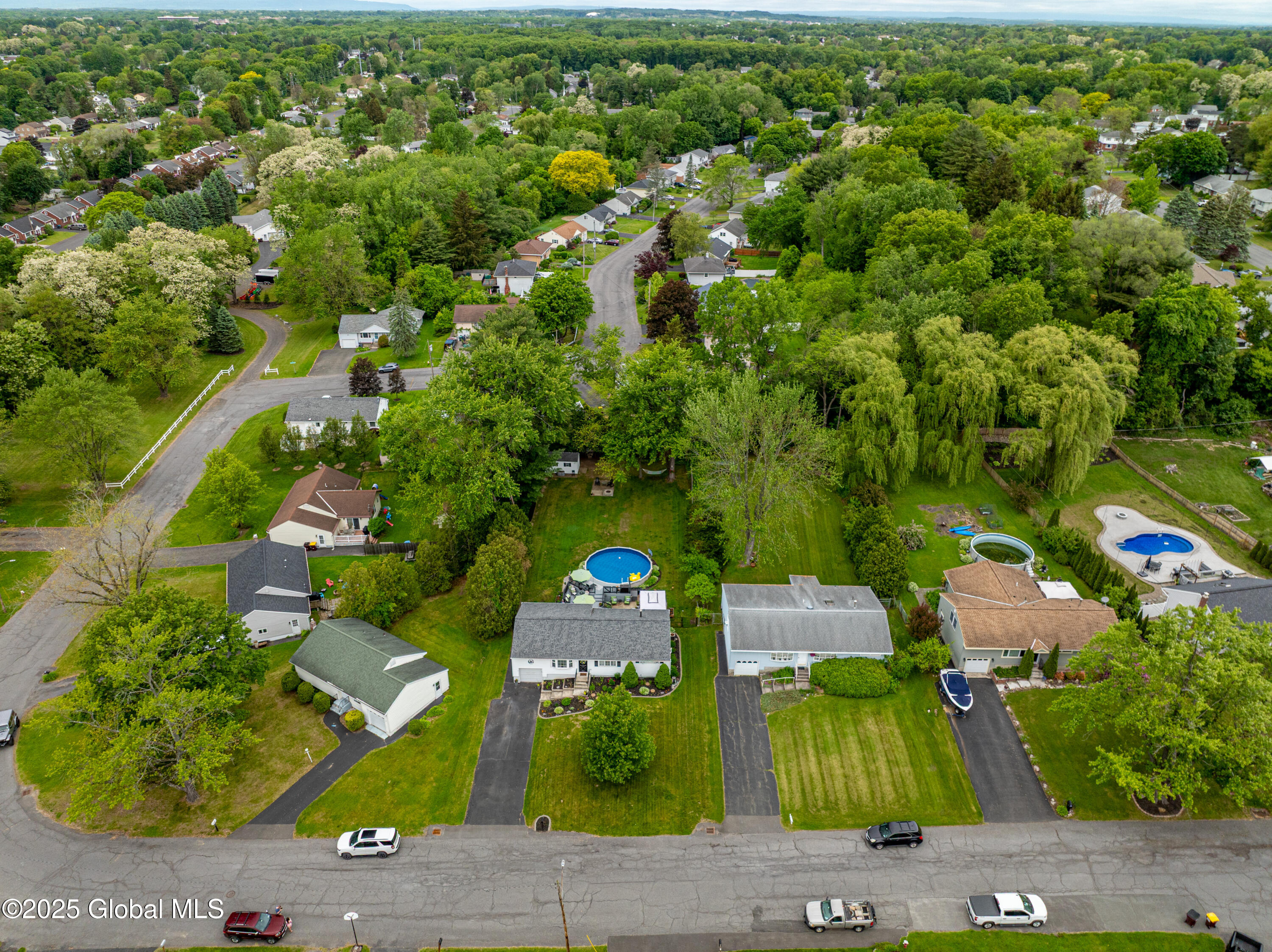 5 Colleen Drive, Loudonville, New York image 35