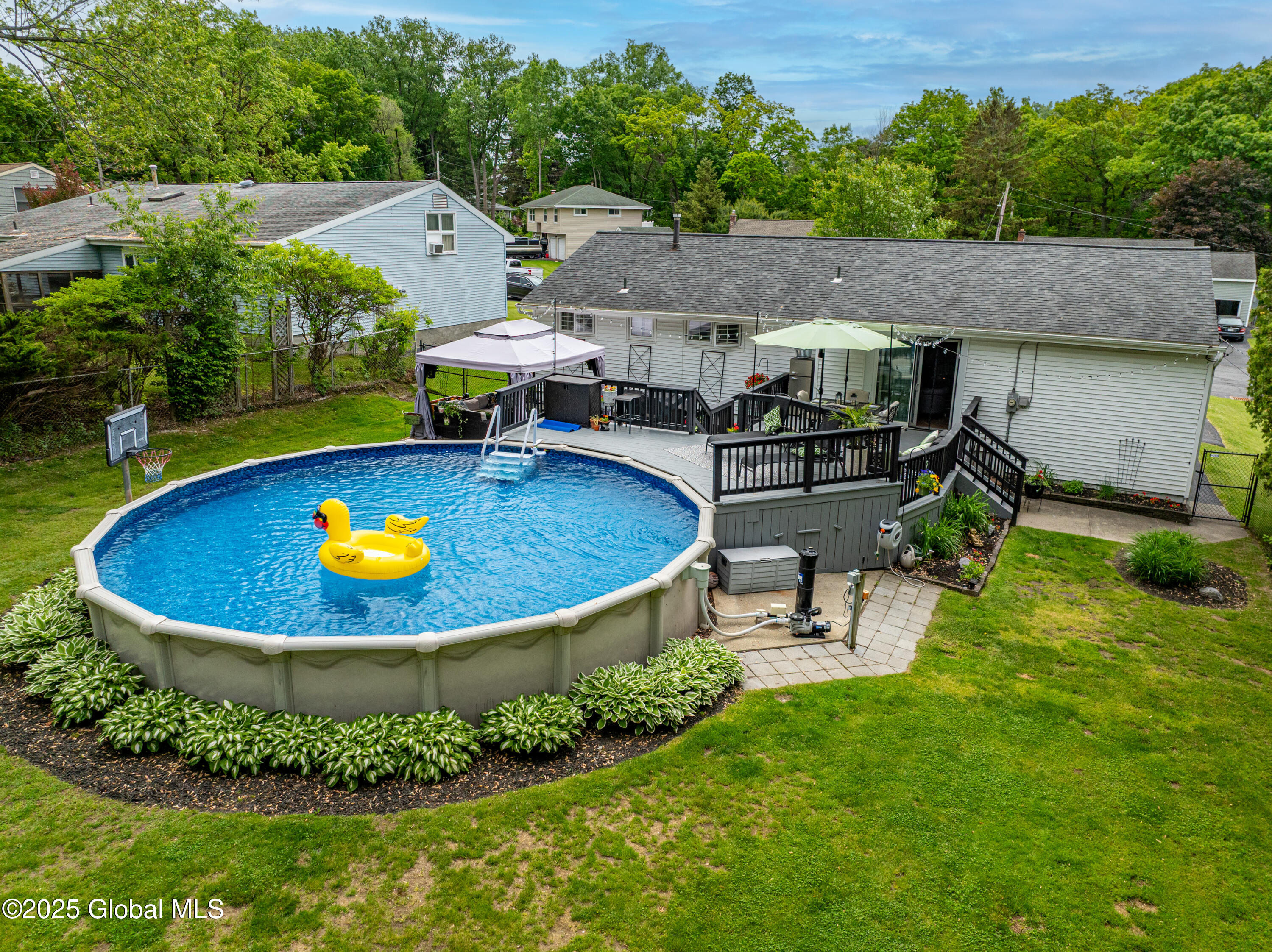 5 Colleen Drive, Loudonville, New York image 6