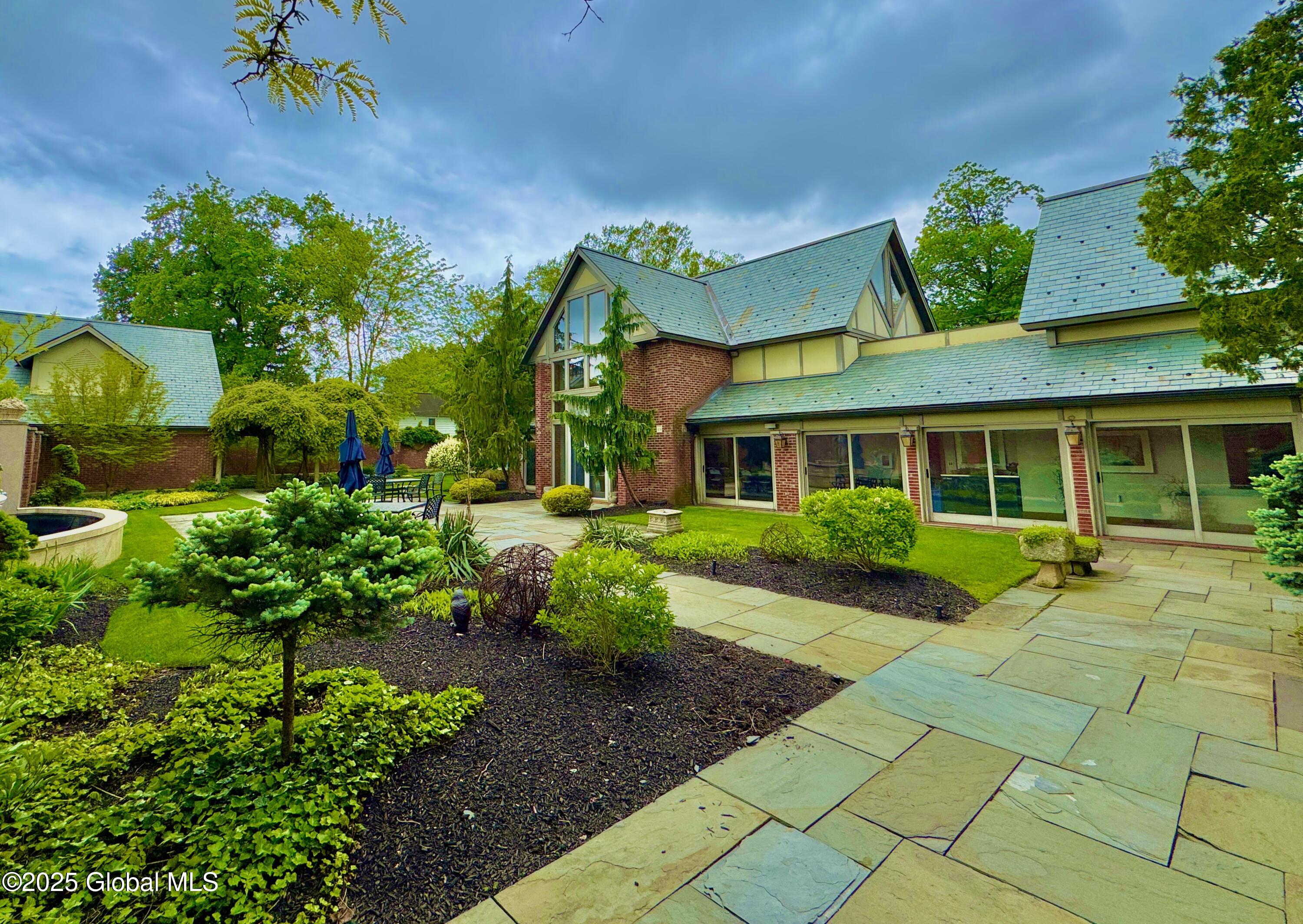 170-176 Woodlawn Avenue, Saratoga Springs, New York image 13