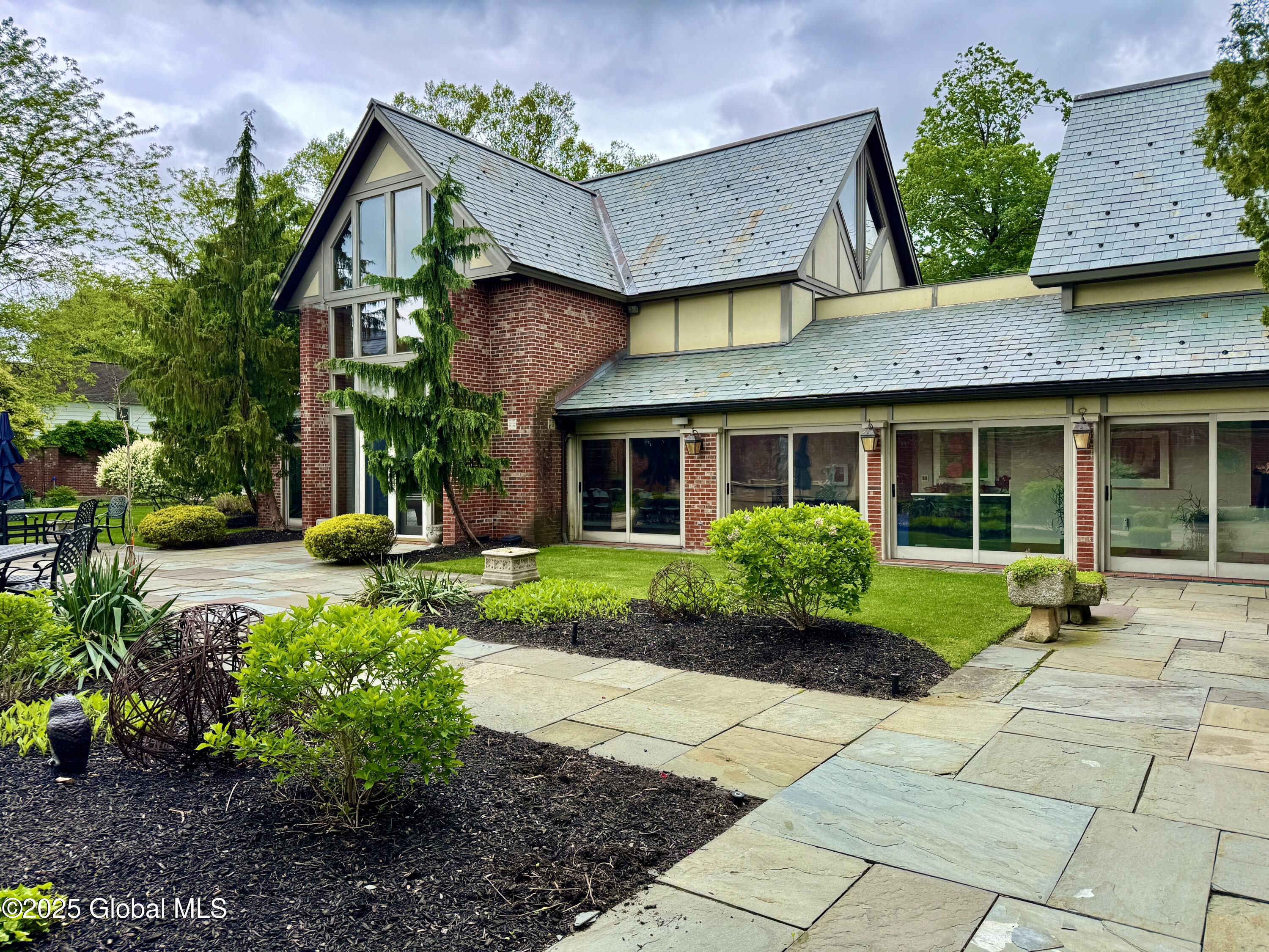 170-176 Woodlawn Avenue, Saratoga Springs, New York image 4